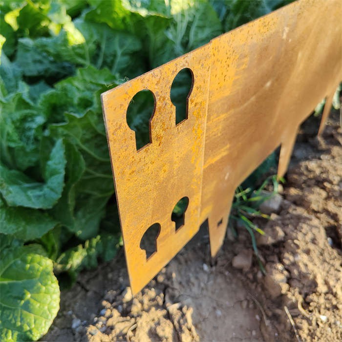 Rusty Garden Corten Steel Fence Edging