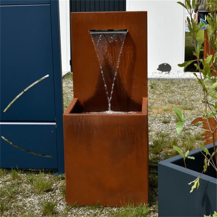 Corten Water Feature Modern Shaped factory